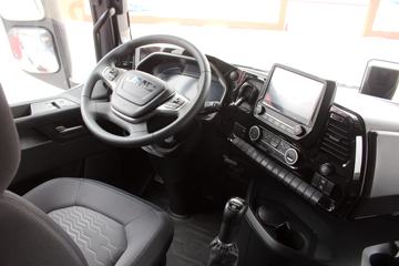 �������� ����HV5�ؿ� ������ 470���� 6X4ǣ����ͼƬ