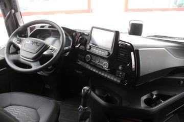 �������� ����HV5�ؿ� ������ 470���� 6X4ǣ����ͼƬ