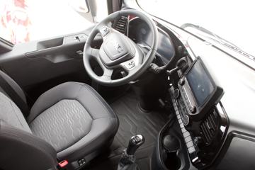 �������� ����HV5�ؿ� ������ 470���� 6X4ǣ����ͼƬ