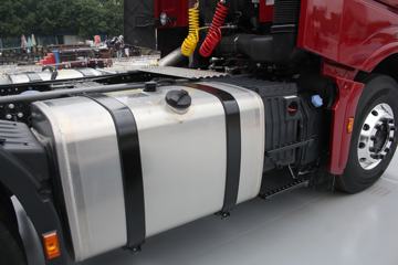 �������� ����HV5�ؿ� ������ 470���� 6X4ǣ����ͼƬ