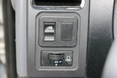 东风 凯普特K6-L 115马力 4.17米单排厢式轻卡(EQ5041XXY8BDBAC)