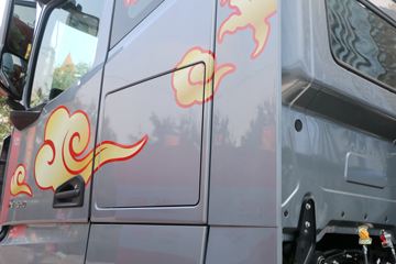 ���� �����K7�ؿ� 540���� 6X4�Զ���ǣ����(ZF AMT����һ��)(HFC4252P13K7E33S7V)ͼƬ