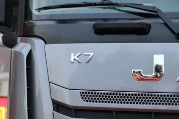 ���� �����K7�ؿ� 540���� 6X4�Զ���ǣ����(ZF AMT����һ��)(HFC4252P13K7E33S7V)ͼƬ