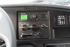 华菱重卡 310马力 6X4 7米自卸车(HN3240P31D7M3)