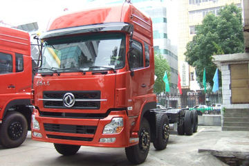 东风商用车 天龙重卡 260马力 8X4 9.4米栏板载货车(DFL1311A3)