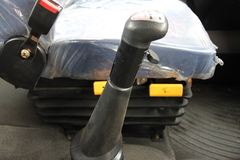 长安重汽 远威重卡 340马力 6X4 牵引车(SXQ4251M)