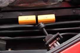 远威&nbsp;自卸车驾驶室                                               图片