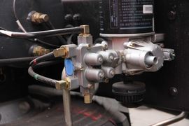 远威&nbsp;自卸车底盘                                                图片