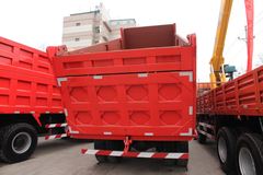 江铃重汽 远威重卡 290马力 6X4 5.6米自卸车(SXQ3250M6D)