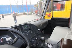 江铃重汽 远威重卡 260马力 8X4 7.6米自卸车(SXQ3310G5D2)
