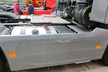 ���� �����K7�ؿ� 540���� 6X4�Զ���ǣ����(ZF AMT����һ��)(HFC4252P13K7E33S7V)ͼƬ