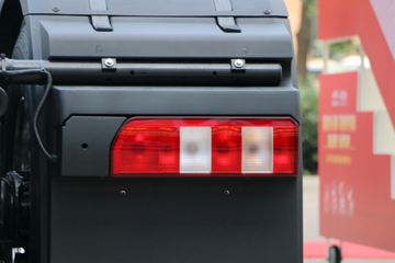 ���� �����K7�ؿ� 540���� 6X4�Զ���ǣ����(ZF AMT����һ��)(HFC4252P13K7E33S7V)ͼƬ