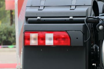 ���� �����K7�ؿ� 540���� 6X4�Զ���ǣ����(ZF AMT����һ��)(HFC4252P13K7E33S7V)ͼƬ