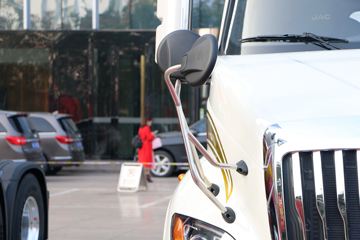 ���� �����V7�ؿ� 510���� 6X4 AMT�Զ�����ͷǣ����ͼƬ