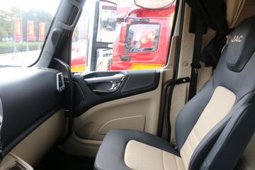 ���� �����V7�ؿ� 510���� 6X4 AMT�Զ�����ͷǣ����ͼƬ