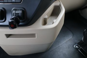 ���� �����V7�ؿ� 510���� 6X4 AMT�Զ�����ͷǣ����ͼƬ