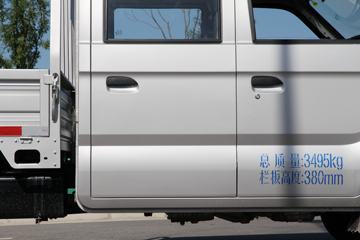 ������Խ��X5 1.5L 112���� 2.85��˫������С��(��˫̥)(SC1031FRS52)ͼƬ