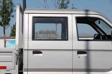 ������Խ��X5 1.5L 112���� 2.85��˫������С��(��˫̥)(SC1031FRS52)ͼƬ