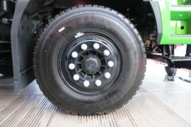 格尔发K5&nbsp;自卸车底盘                                                图片