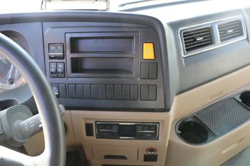 �й����� HOWO T5G 340���� 8X4 9.4����س�����(ZZ5317XLCN466GE1)ͼƬ