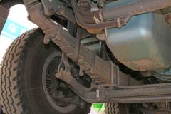 中国重汽 豪瀚J7B 340马力 8X4 7.6米自卸车(ZZ3315N3866E1)