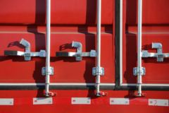 青岛解放 悍V重卡 240马力 6X2 7.7米仓栅式载货车(CA5250CCYP1K2L5T3E5A80-1)