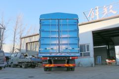 青岛解放 龙VH中卡 220马力 4X2 6.75米仓栅式载货车(CA5189CCYPK2L2E5A80)