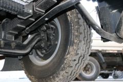 青岛解放 龙VH中卡 220马力 4X2 6.75米仓栅式载货车(CA5189CCYPK2L2E5A80)