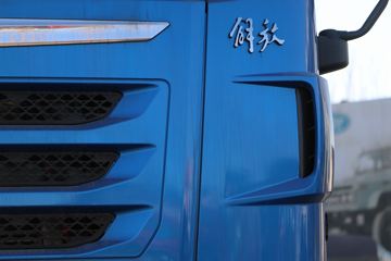 �ൺ��� ;V�ؿ� 350���� 8X4 9.5�ײ�դʽ�ػ���(CA5313CCYP2K2L7T4E5A80-1)ͼƬ