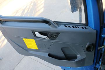 �ൺ��� ;V�ؿ� 350���� 8X4 9.5�ײ�դʽ�ػ���(CA5313CCYP2K2L7T4E5A80-1)ͼƬ