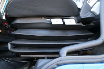 �ൺ��� ;V�ؿ� 350���� 8X4 9.5�ײ�դʽ�ػ���(CA5313CCYP2K2L7T4E5A80-1)ͼƬ