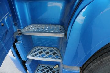 �ൺ��� ;V�ؿ� 350���� 8X4 9.5�ײ�դʽ�ػ���(CA5313CCYP2K2L7T4E5A80-1)ͼƬ