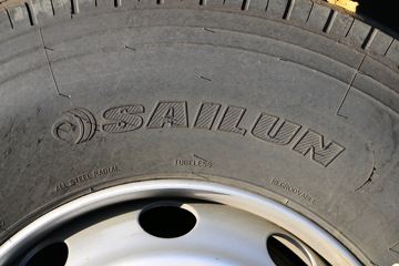 �ൺ��� ;V�ؿ� 350���� 8X4 9.5�ײ�դʽ�ػ���(CA5313CCYP2K2L7T4E5A80-1)ͼƬ