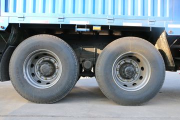 �ൺ��� ;V�ؿ� 350���� 8X4 9.5�ײ�դʽ�ػ���(CA5313CCYP2K2L7T4E5A80-1)ͼƬ