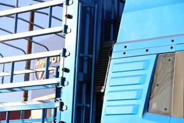 �ൺ��� ;V�ؿ� 350���� 8X4 9.5�ײ�դʽ�ػ���(CA5313CCYP2K2L7T4E5A80-1)ͼƬ