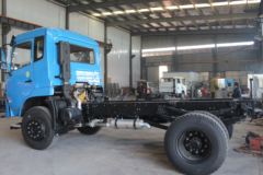 东风 力拓T20 185马力 4X2 6.8米自卸车(EQ3165L9BDE)