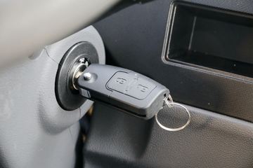 Ծ�� ��ԽC500-33 2019�� 140���� 4.14�׵�����ʽ�ῨͼƬ