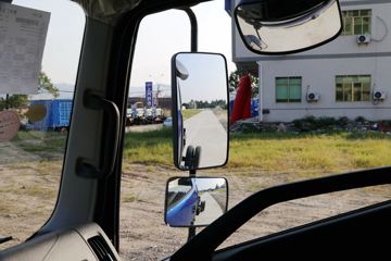 Ծ�� ��ԽC500-33 2019�� 140���� 4.14�׵�����ʽ�ῨͼƬ
