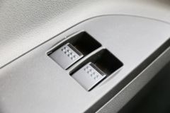 跃进 超越C500-33 2019款 140马力 4.14米单排厢式轻卡(SH5042XXYKFDCWZ1)