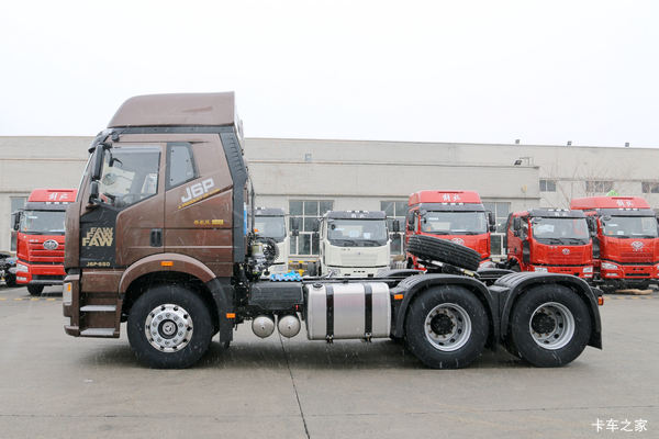 �������򣬽��J6Pǣ�������ȴ����У��׸�8��Ԫ����ؼ�