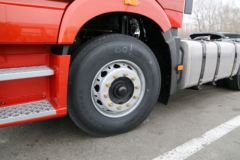 一汽解放 新J6P重卡 质惠版 新北方款 420马力 6X4牵引车(CA4250P66K24T1A1E5) 一汽解放 新J6P重卡 质惠版 新北方款 420马力 6X4牵引车(CA4250P66K24T1A1E5)