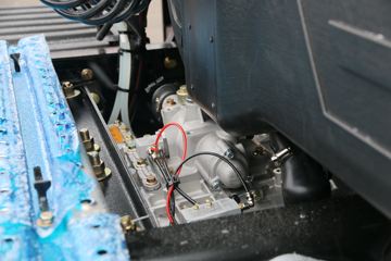 һ����� ��J6P�ؿ� �캽�� �ļ��� 550���� 6X4ǣ����(CA4250P66K25T1A1E5)ͼƬ