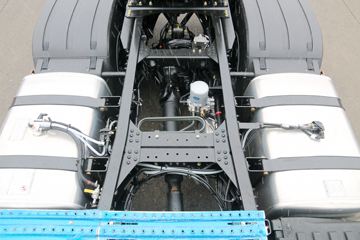 һ����� ��J6P�ؿ� �캽�� �ļ��� 550���� 6X4ǣ����(CA4250P66K25T1A1E5)ͼƬ