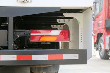 �����ؿ� ����L6000 4X2 ��ʽ�ػ���ͼƬ