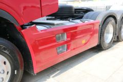 陕汽重卡 德龙X6000 660马力 6X4 AMT自动挡牵引车(国六)