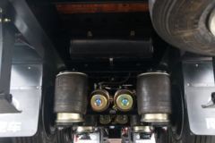 南骏汽车 瑞宇K60G 300马力 6X2 9.47米中置轴货车