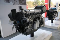 潍柴WP13系列 530马力 13L 柴油发动机