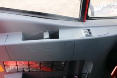 上汽红岩 新金刚M500 390马力 8X4 7.8米自卸车(CQ3316HXDG396L)