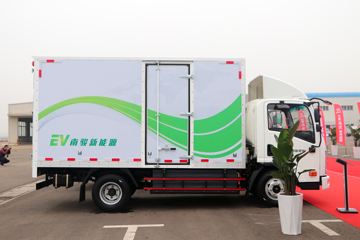 �Ͽ����� ��J30EG 4.15�׵�������ʽ�綯�ᳵ�Ῠ77kWhͼƬ