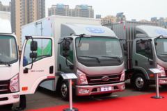 南骏汽车 瑞捷D30EG 4.15米单排纯电动厢车轻卡93kWh